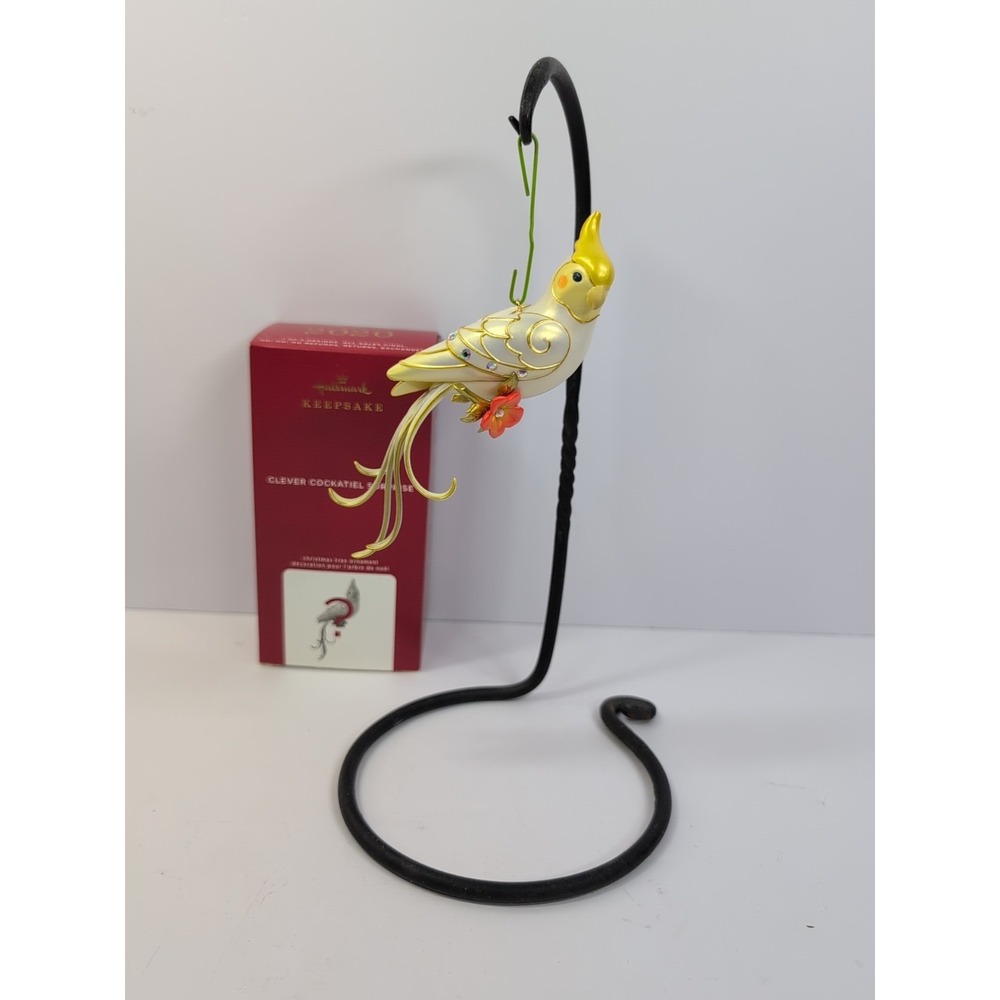 2020 Hallmark QGO2004 " Clever Cockatiel Surprise"‎ --"GOLD"-- Ornament